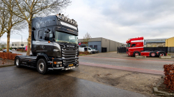 20260201-Tom-Holding-00037